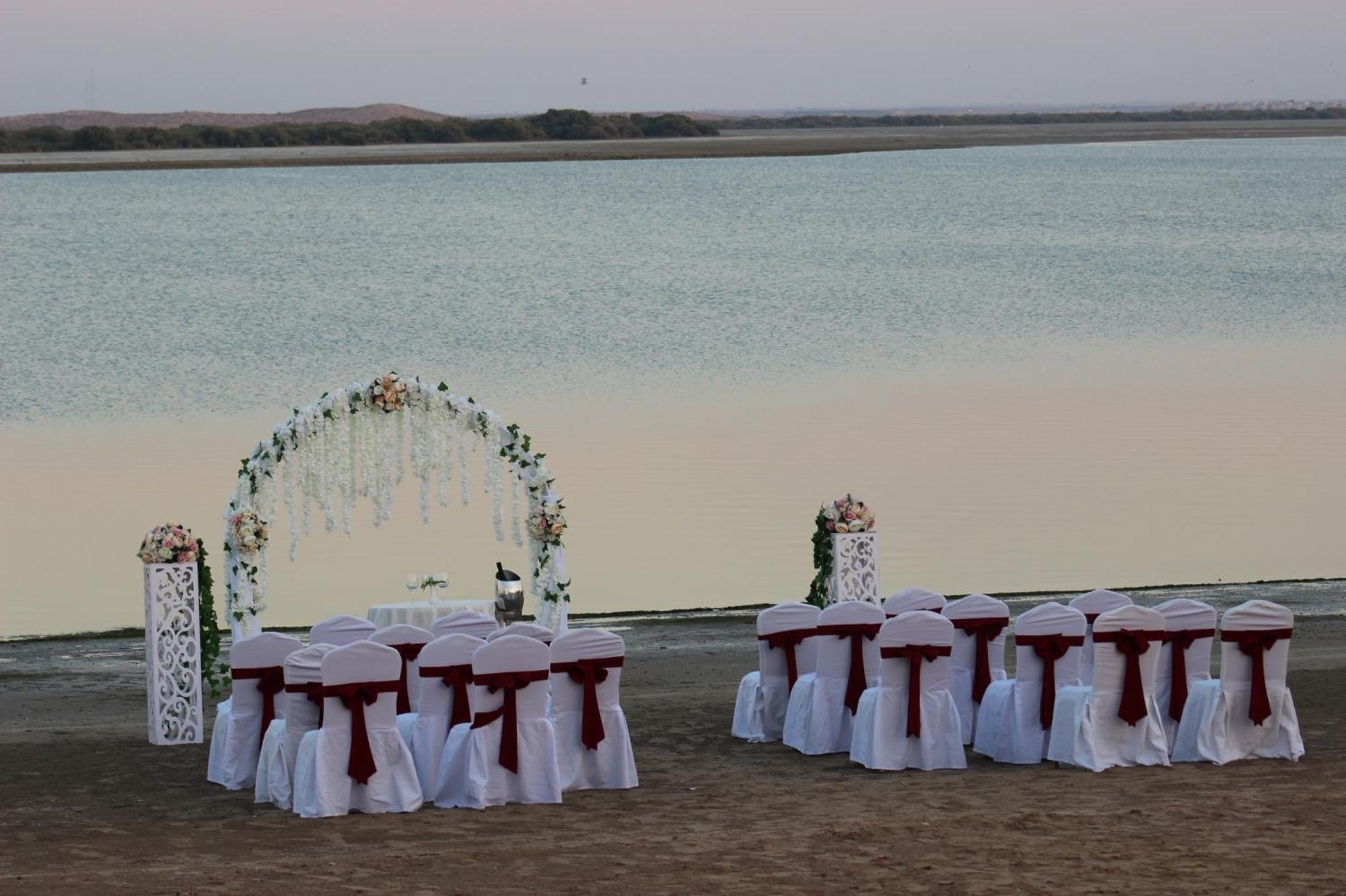 Pearl Hotel & Spa Umm al-Quwain Exterior photo