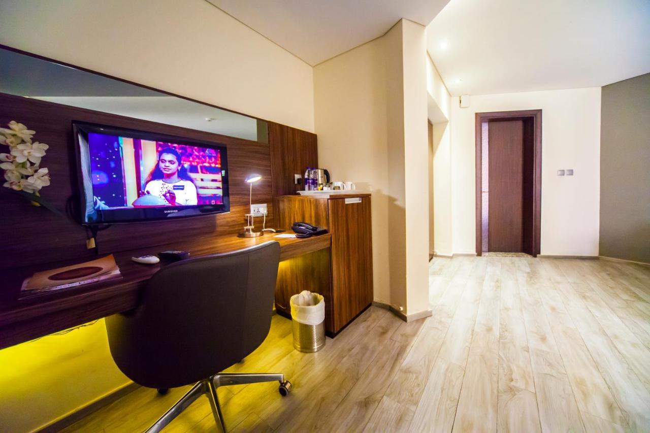 Pearl Hotel & Spa Umm al-Quwain Exterior photo