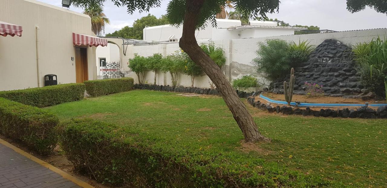Pearl Hotel & Spa Umm al-Quwain Exterior photo